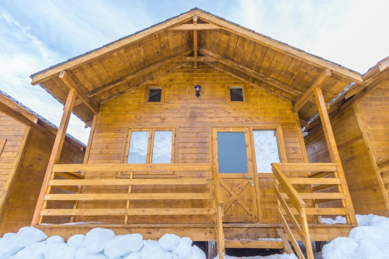 Mountain Cabins Mestia Esterno foto