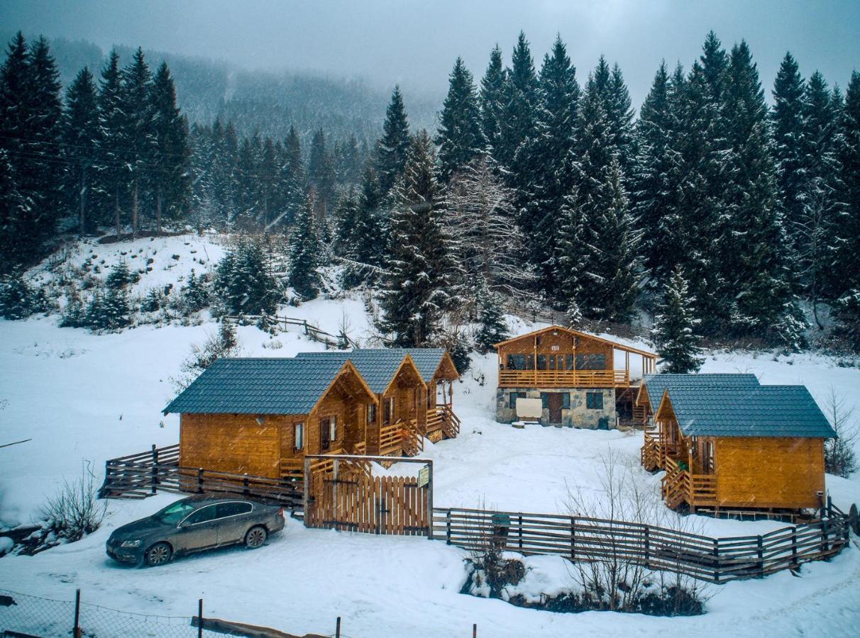 Mountain Cabins Mestia Esterno foto